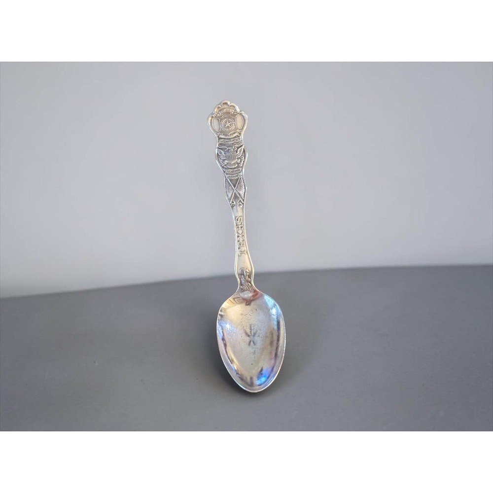 Avon Silver Plate Texas State Souvenir Collector Spoon Ornate Relief Vintage